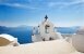 Santorini - Details einer typischen kleinen Kirche in Oia