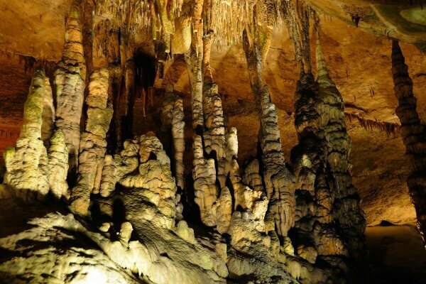 Tropfsteinhöhle