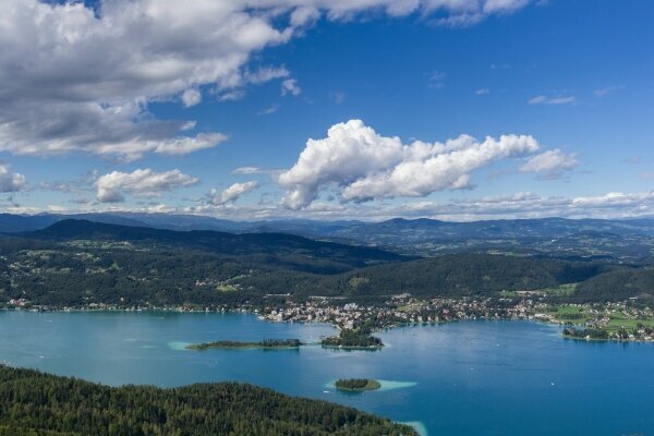 Panoramasicht vom Wörthersee