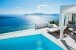 weiße Architektur auf der Insel Santorin, Griechenland