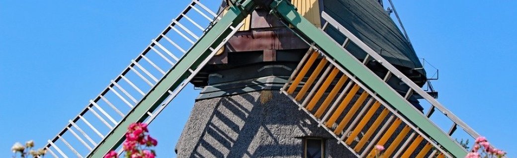 Strohgedeckte Hütte in den Dünen der Insel Sylt, Quelle: mb-fotos/ istockphoto