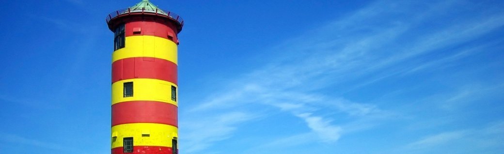 Leuchtturm im Sommer, Quelle: Digglersen/ istockphoto