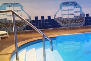Das Hallenbad - frisch renoviert!