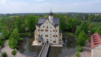 Das Wasserschloss aus der Luft