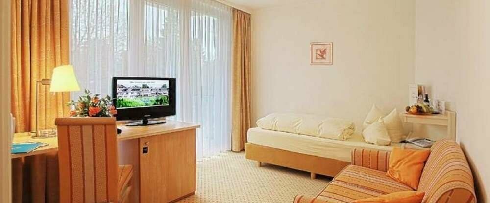 Einzelzimmer mit Balkon