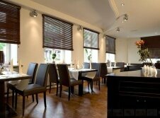 Restaurant2
