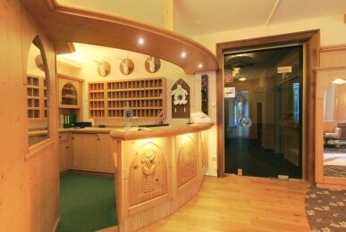Rezeption, Quelle: Waldhotel Rheingau