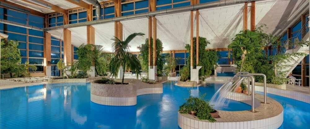 Innenpool der Erlebniswelt "Splash"