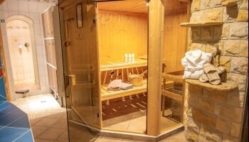 AaRa Hotel - Wellnessbereich