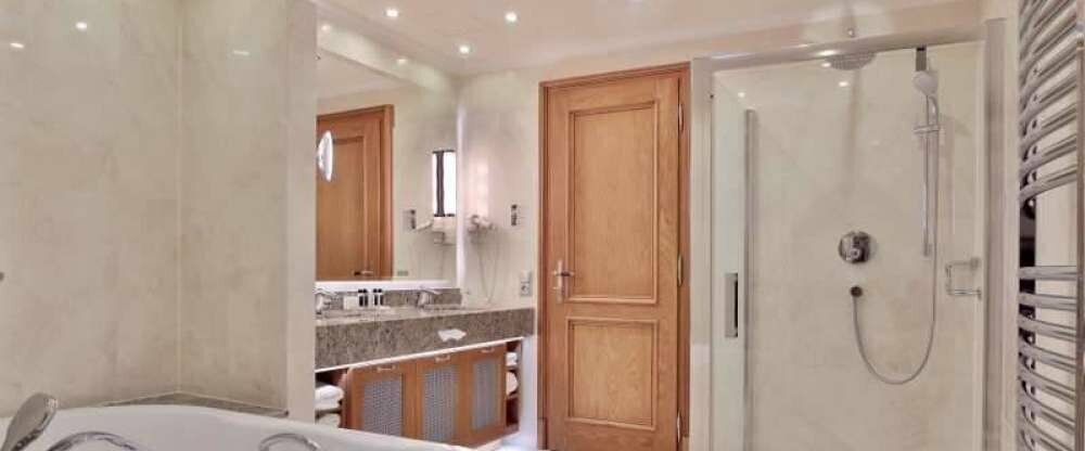 Admiral Suite Badezimmer