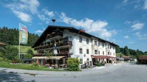 Aktivhotel & Gasthof Schmelz - Hotel-Außenansicht