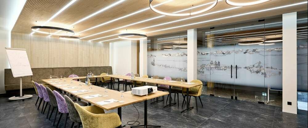 AKZENT Hotel Altdorfer Hof - Tagungsraum