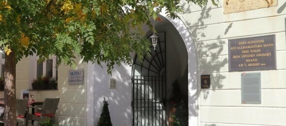 AKZENT Hotel Goldner Hirsch - Hotel-Außenansicht, Quelle: AKZENT Hotel Goldner Hirsch