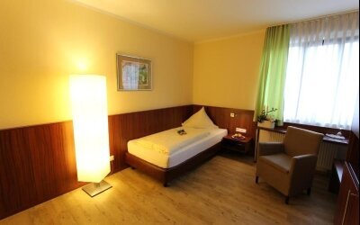 AKZENT Hotel Jonathan  - Zimmer