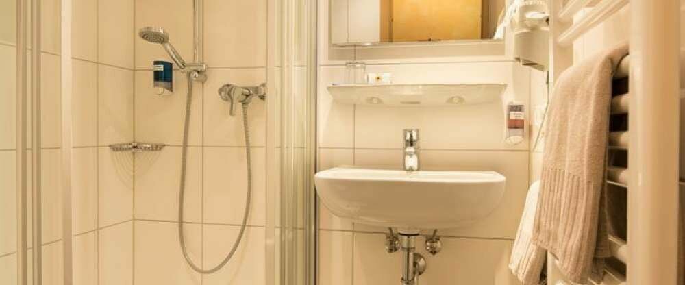  AKZENT Hotel Krone - Badezimmer