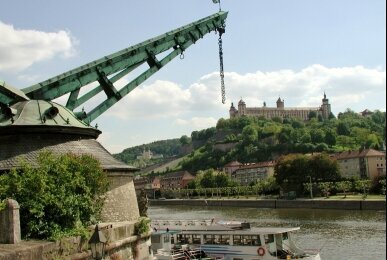  Würzburg Alter Kranen, Quelle: AKZENT Hotel Krone