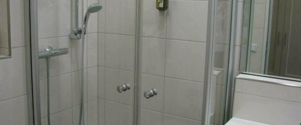 AKZENT Hotel Restaurant Albert - Badezimmer