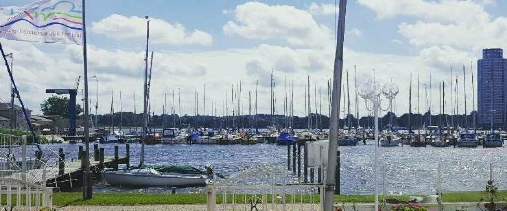 AKZENT Hotel Strandhalle - Terrasse/Außenbereich
