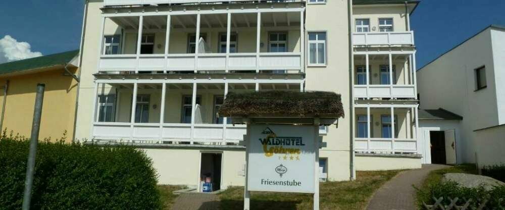 AKZENT Waldhotel SPA Rügen - Hotel-Außenansicht