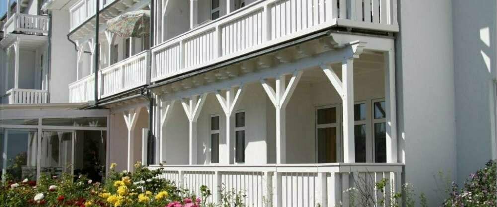 AKZENT Waldhotel SPA Rügen - Hotel-Außenansicht