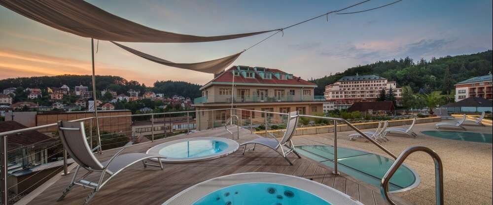 ALEXANDRIA**** Spa & Wellness hotel - Hotel-Außenansicht