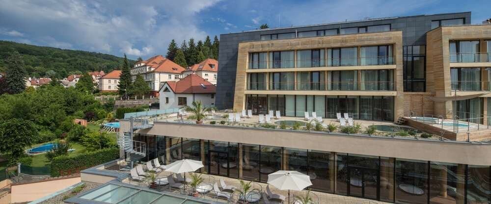 ALEXANDRIA**** Spa & Wellness hotel - Hotel-Außenansicht