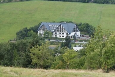 Alpina Lodge Hotel Oberwiesenthal - Hotel-Außenansicht, Quelle: Alpina Lodge Hotel Oberwiesenthal