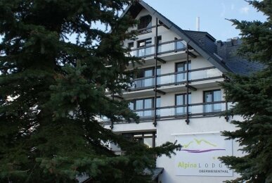 Alpina Lodge Hotel Oberwiesenthal - Hotel-Außenansicht, Quelle: Alpina Lodge Hotel Oberwiesenthal