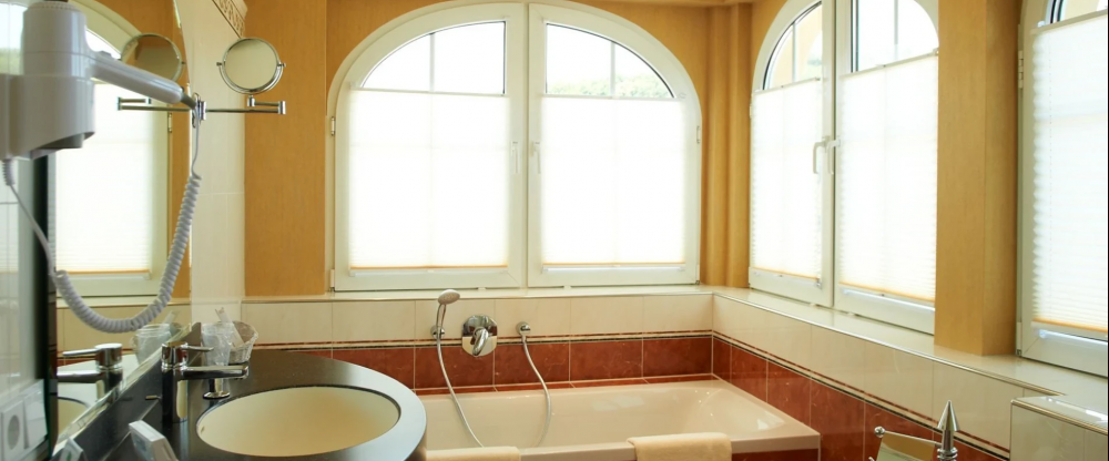 Alte Landratsvilla Hotel Bender - Badezimmer