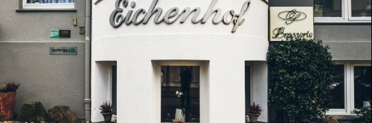 Antik-Hotel EICHENHOF - Hotel-Außenansicht, Quelle: Antik-Hotel EICHENHOF