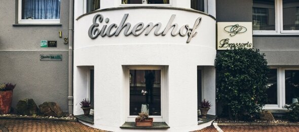 Antik-Hotel EICHENHOF - Hotel-Außenansicht, Quelle: Antik-Hotel EICHENHOF