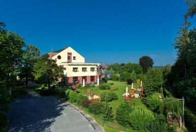 April Hotel Panorama - Hotel-Außenansicht, Quelle: April Hotel Panorama