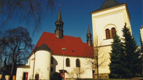 April Hotel Panorama - Umgebung