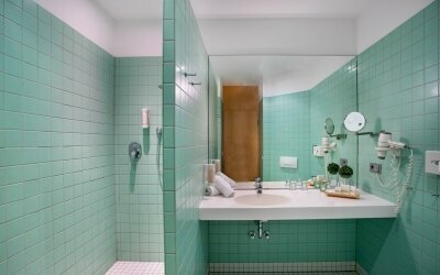 aqualux Wellness- & Tagungshotel - Badezimmer