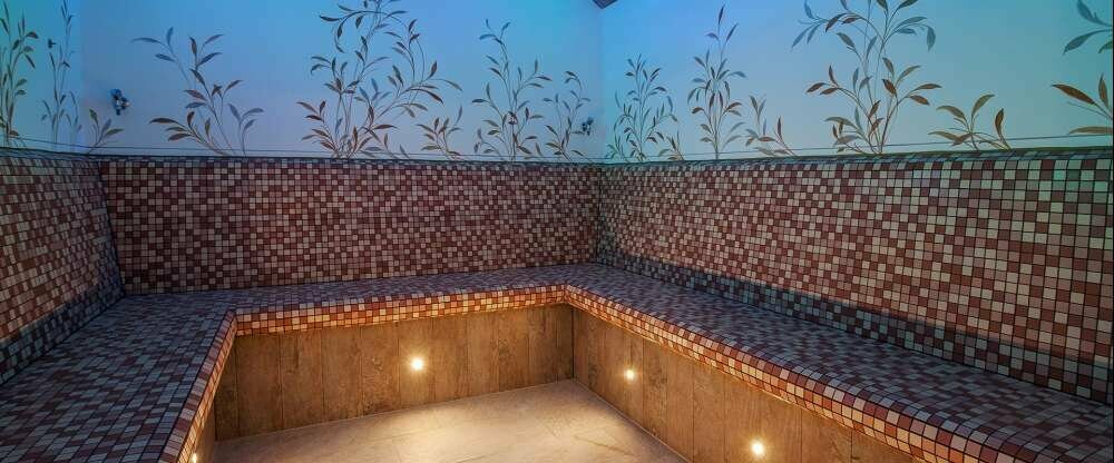 Entspannung und Pflege im Aroma - Dampfbad