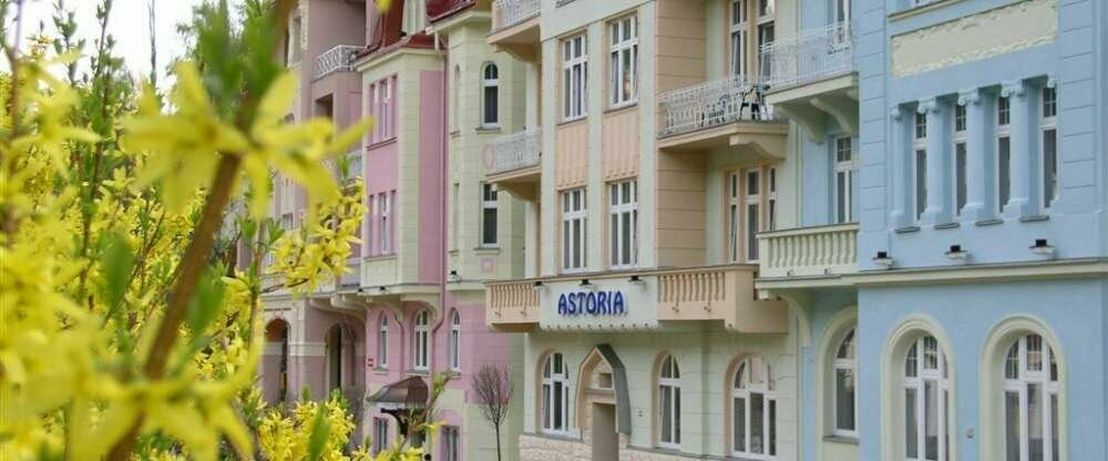 Astoria*** - Hotel-Außenansicht