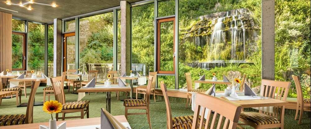 Astoria*** - Restaurant 