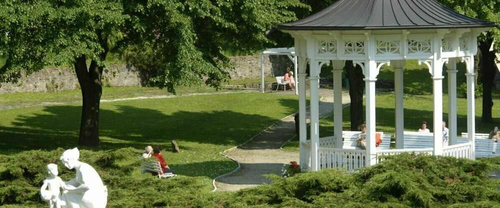 Astoria*** - Umgebung