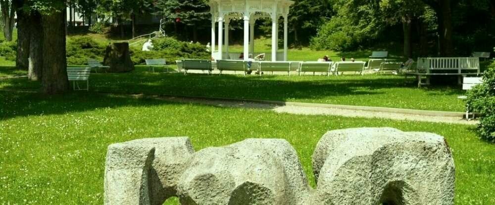 Astoria*** - Umgebung