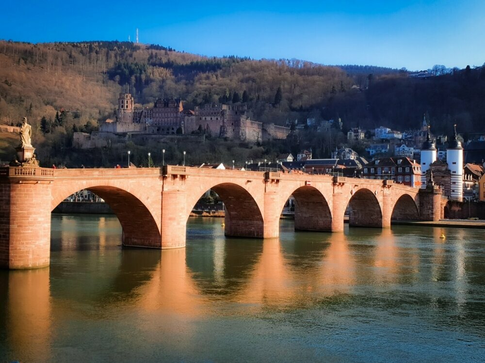 Alte Brücke & Schloss Heidelberg, Quelle: Astralis Hotel Domizil