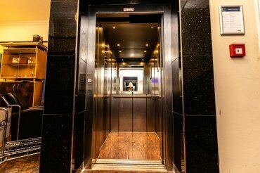 Aufzug, Quelle: Akzent Hotel Tietmeyer