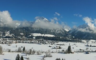 Ausblick auf Oberstdorf und die Bergwelt