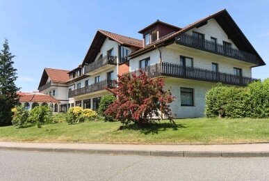 Außenansicht, Quelle: Parkhotel Emstaler Höhe