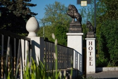 Außenansicht, Quelle: Land-gut-Hotel BurgBlick