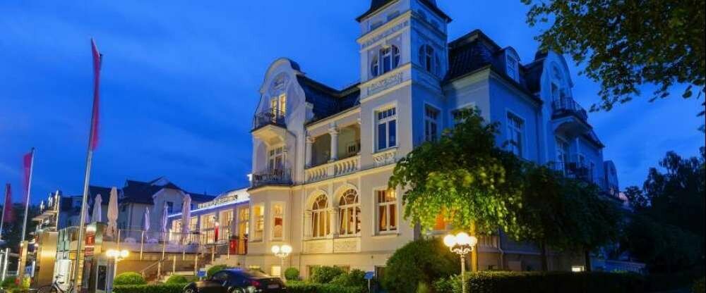 Außenansicht Am Abend