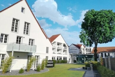 Außenansicht - Gartenanlage, Quelle: Kurhaus Design Boutique Hotel