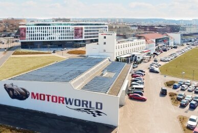 Außenansicht V8 HOTEL , Quelle: V8 Hotel MOTORWORLD Region Stuttgart