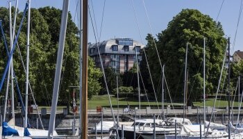 Aussenansicht vom Yachthafen