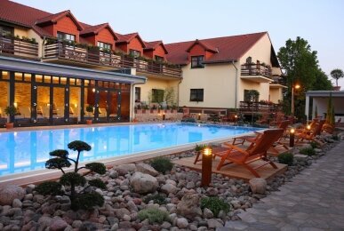 Außenpool, Quelle: Ringhotel Zum Stein