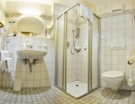 Bad Comfort Doppelzimmer, Quelle: Hotel Gasthof zum Ochsen